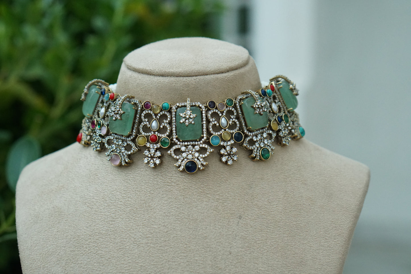 Multi Stone Choker Set (4-9441)(B)