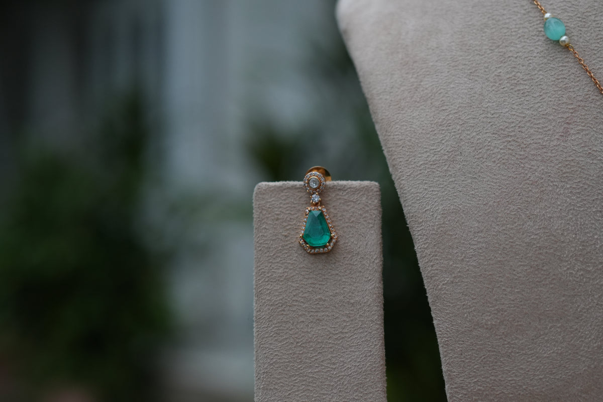 Green Stone Polki Pendant Set (4-9547)(B)
