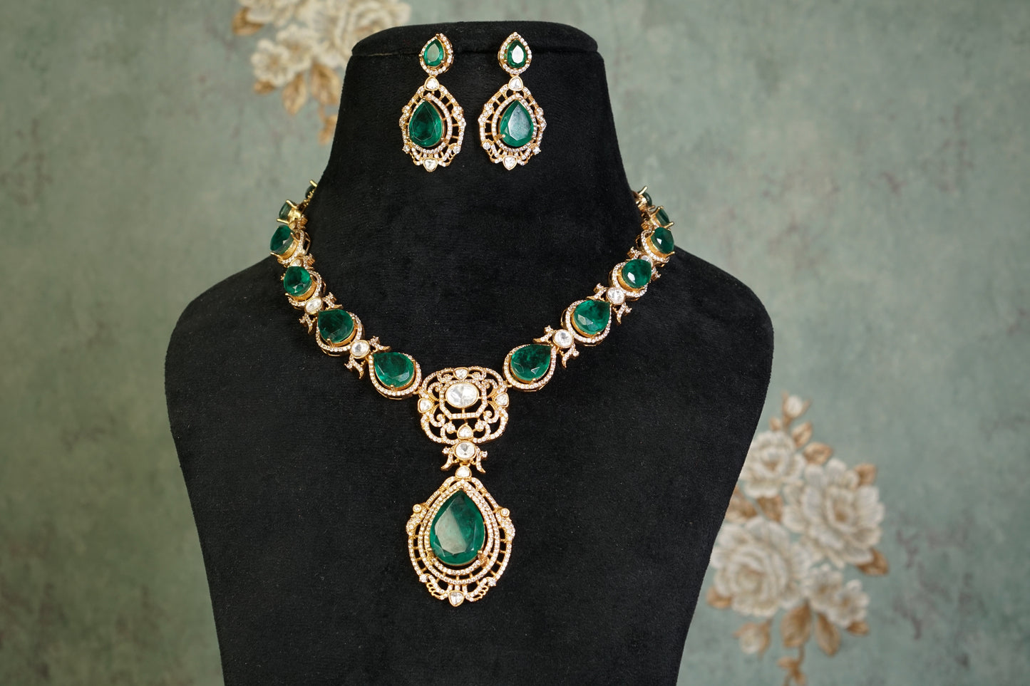 Polki Necklace Set (4-9452)(B)