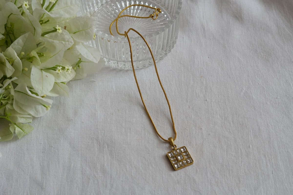 Kundan Pendant (4-9664)(A)