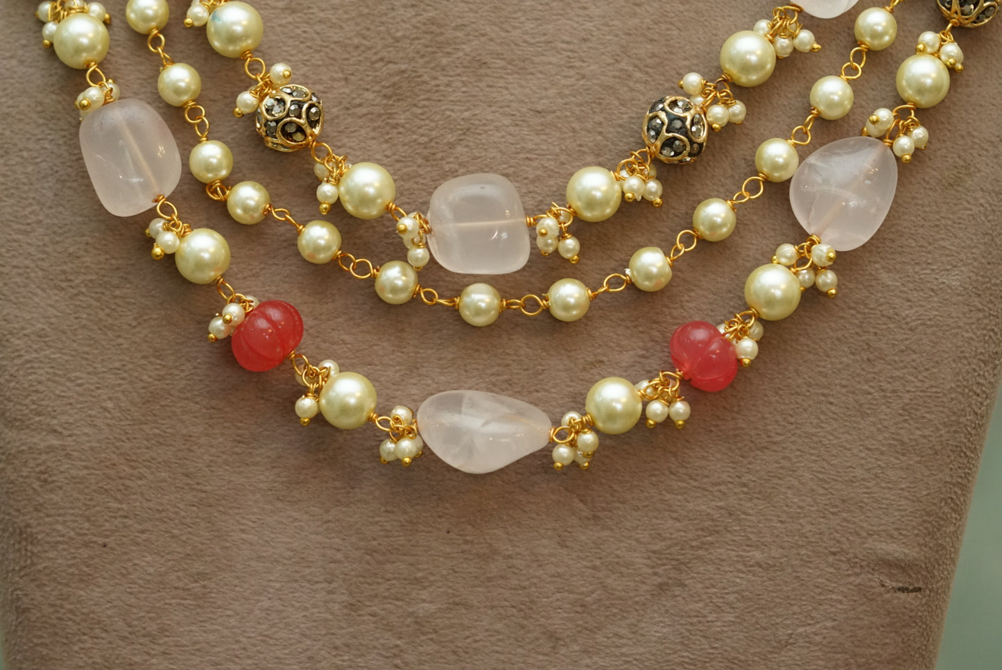 Beads necklace set (4-6688)(N)