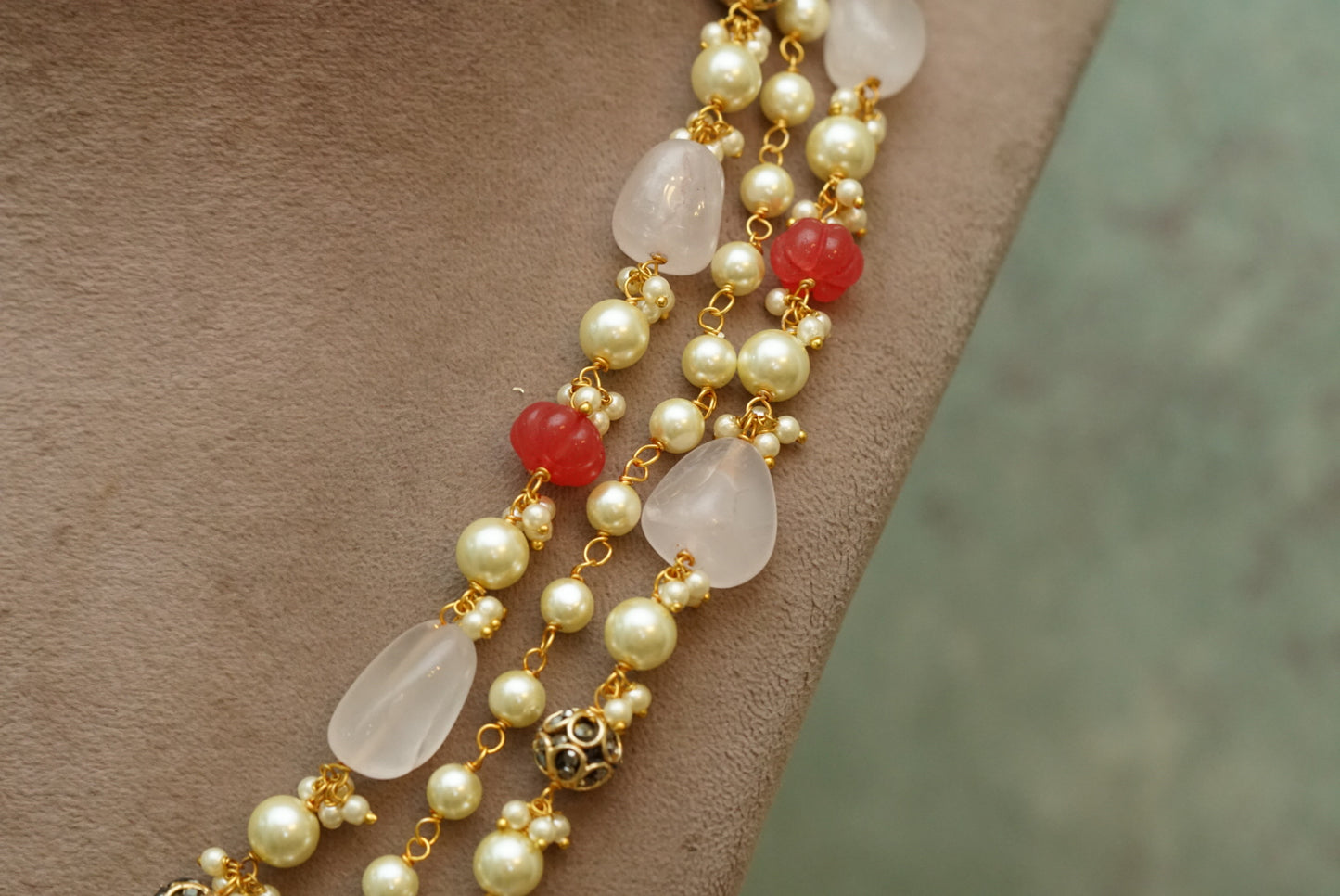Beads necklace set (4-6688)(N)
