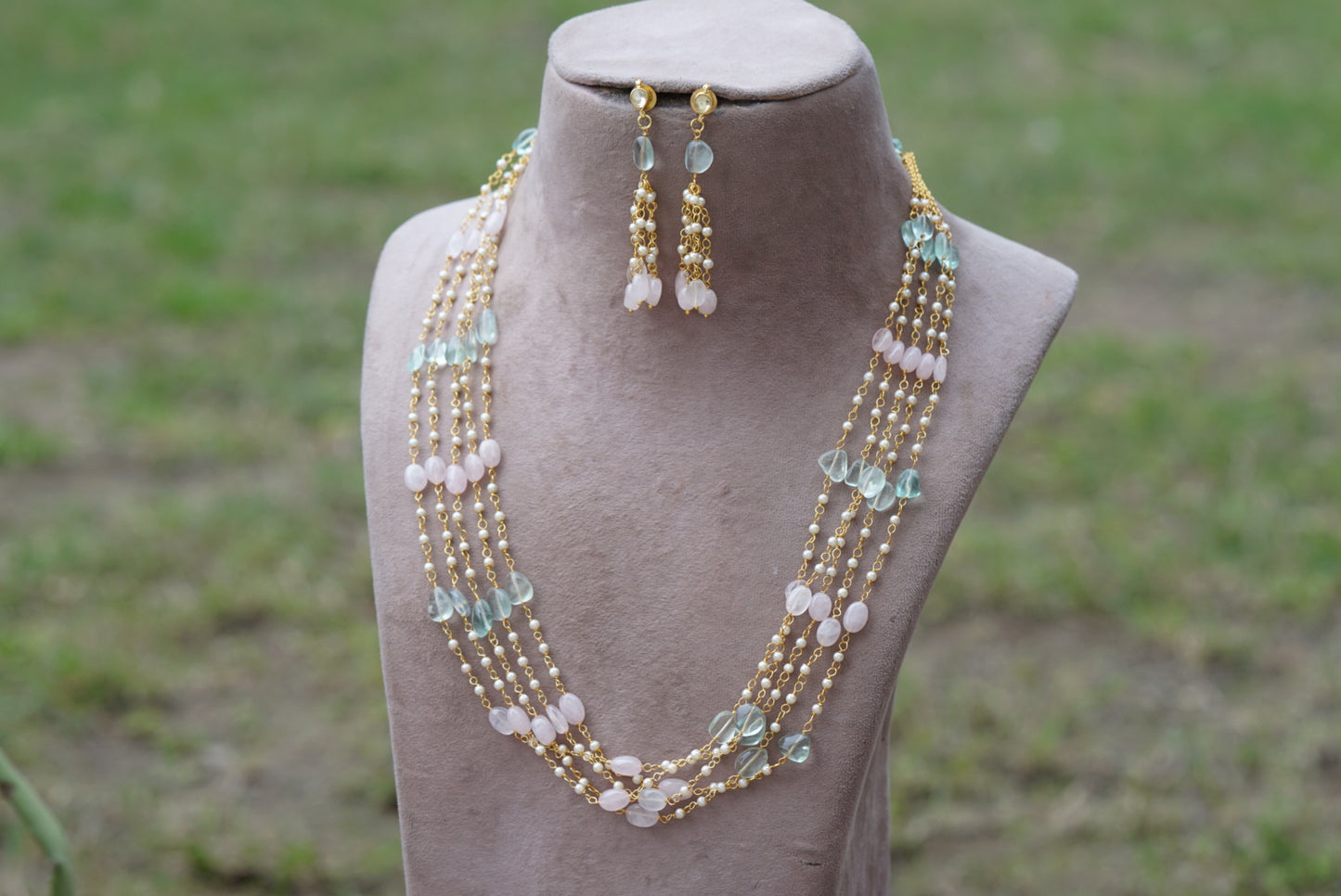 Beads necklace set (4-6689)(N)