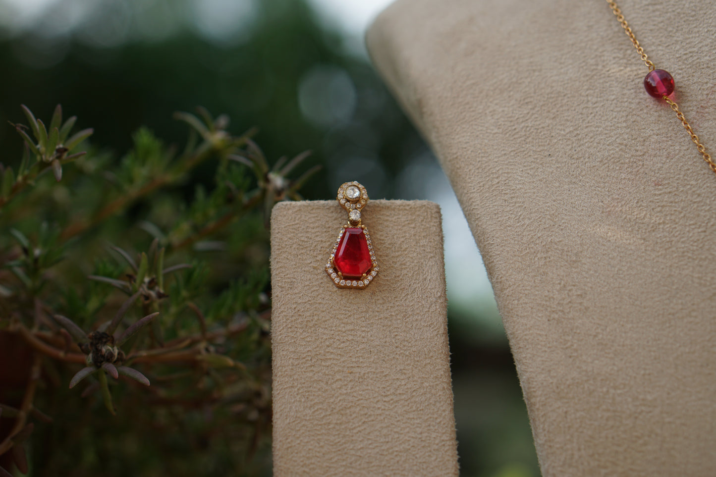 Red stone Polki Pendant Set (4-9471)(B)(INTRODUCTORY PRICE)