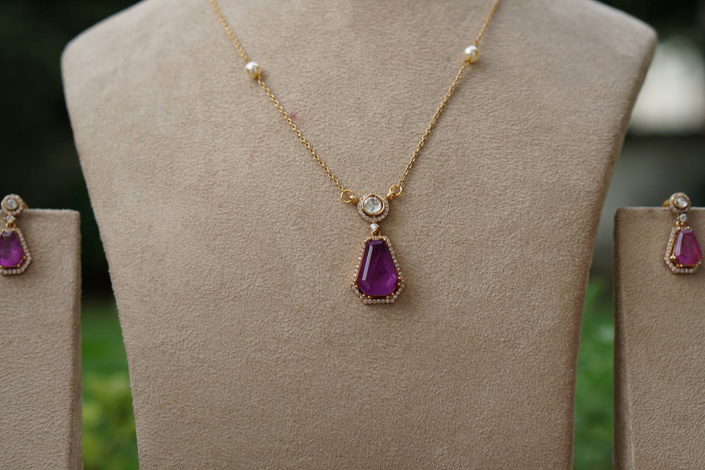 Purple stone Polki Pendant Set (4-9470)(B) INTRODUCTORY PRICE)