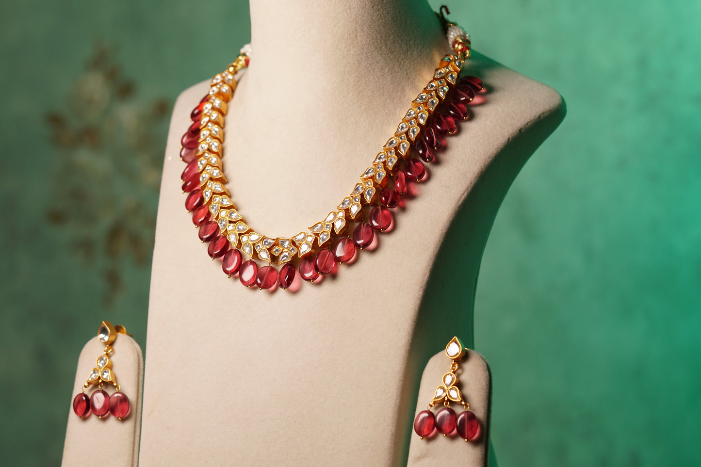 Kundan Necklace set (4-8126)(R)