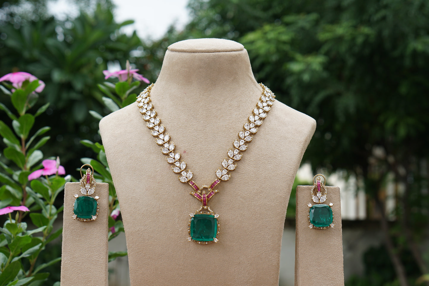 Green doublet Stone Polki Necklace Set (4-9480)(B)