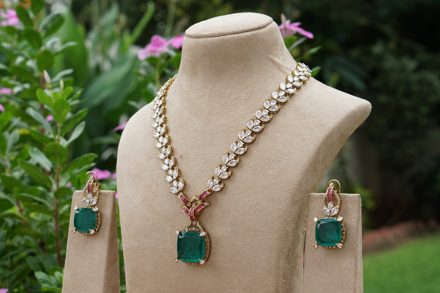 Green doublet Stone Polki Necklace Set (4-9480)(B)