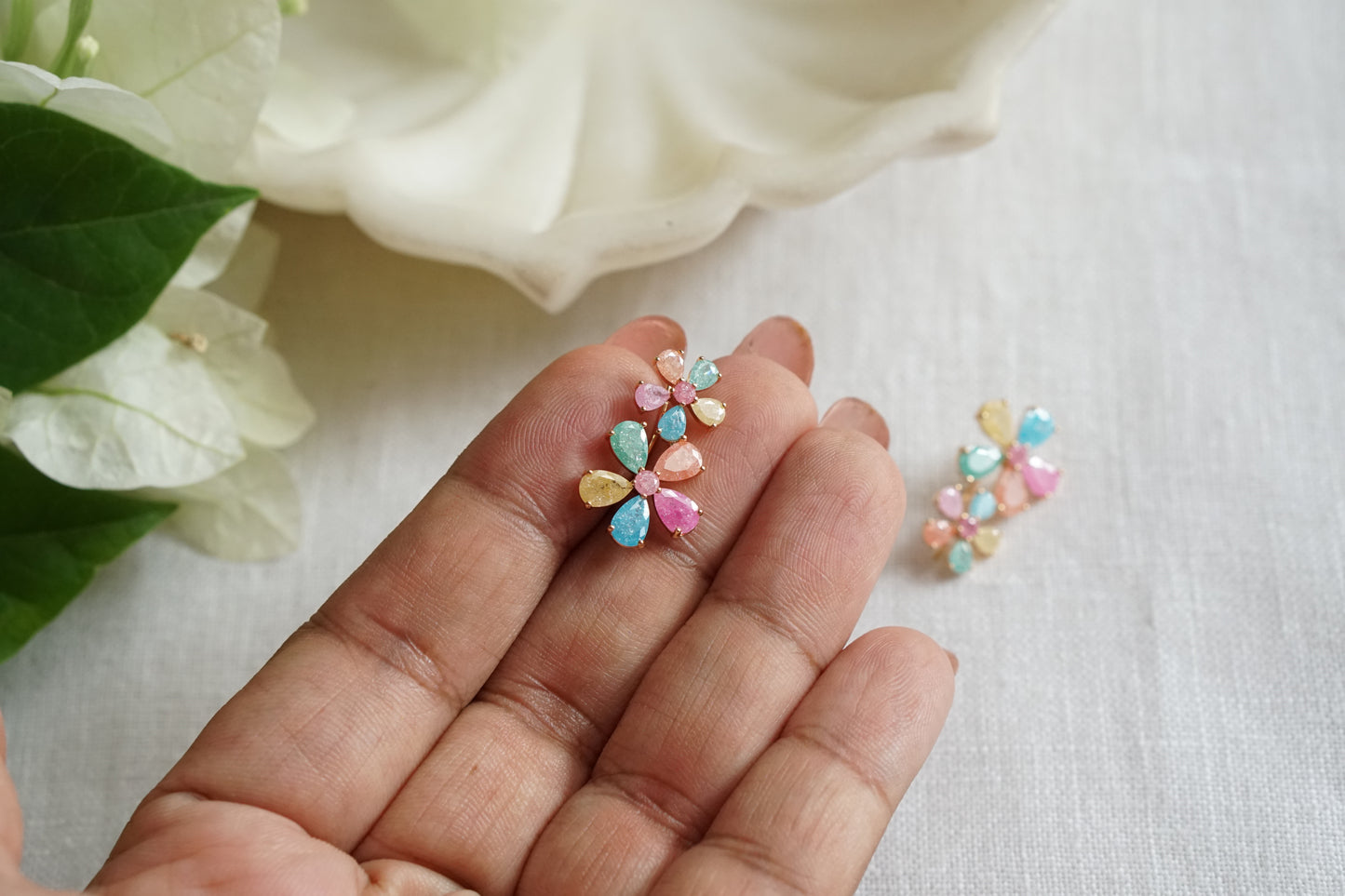 Multi Stone Earcuff Earrings (1-5472)(SI)(From turkey)