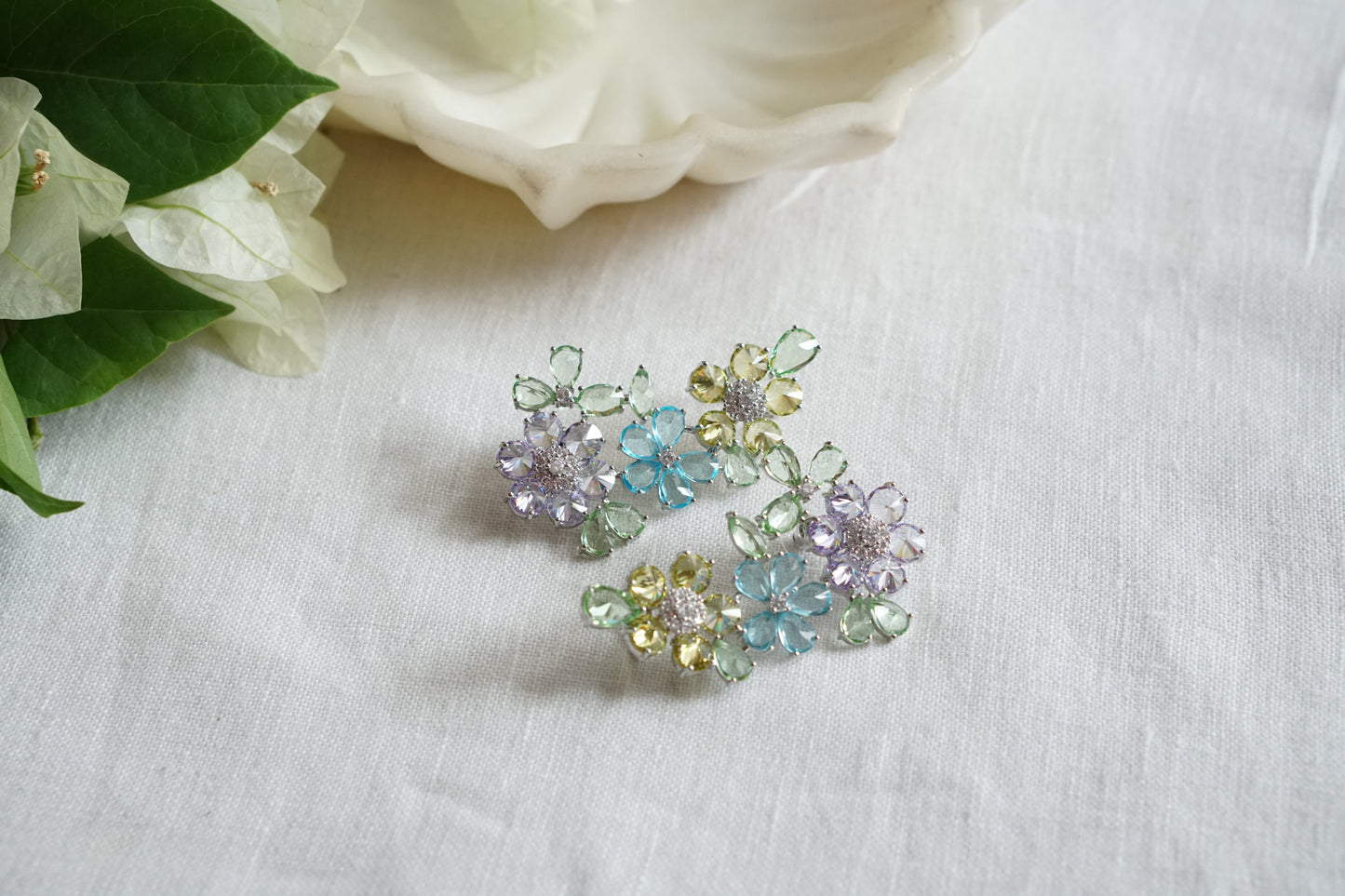 Multi Stone Earcuff Earrings (1-5471)(SI)(From turkey)