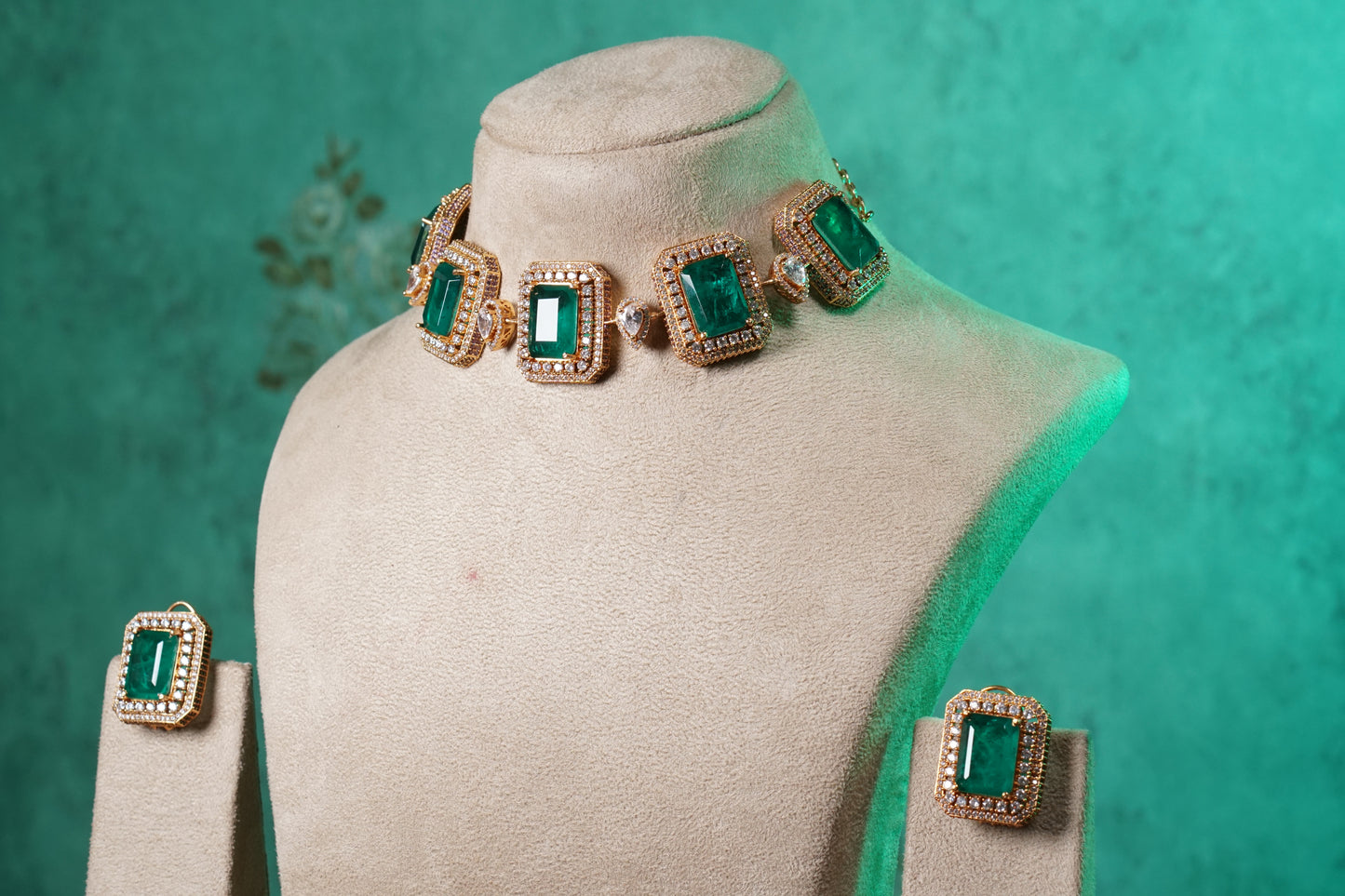 Green Stone Polki Choker Set (4-9524)(NEM)