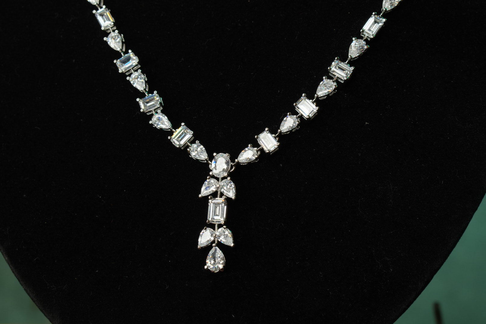 AD Stone Necklace set (4-8900)(B) - JEWELSTYLE
