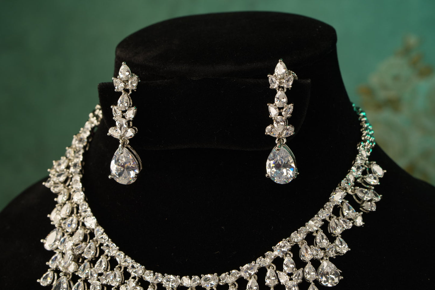 AD Stone Necklace set (4-8901)(B) - JEWELSTYLE