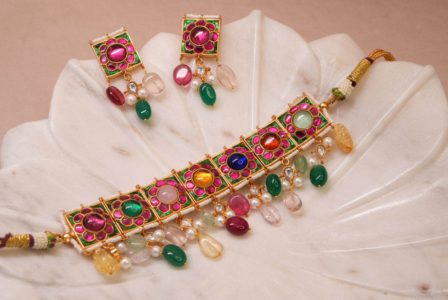 Kundan Navratan choker Set (4-8914)(R) (PREORDER ) - JEWELSTYLE
