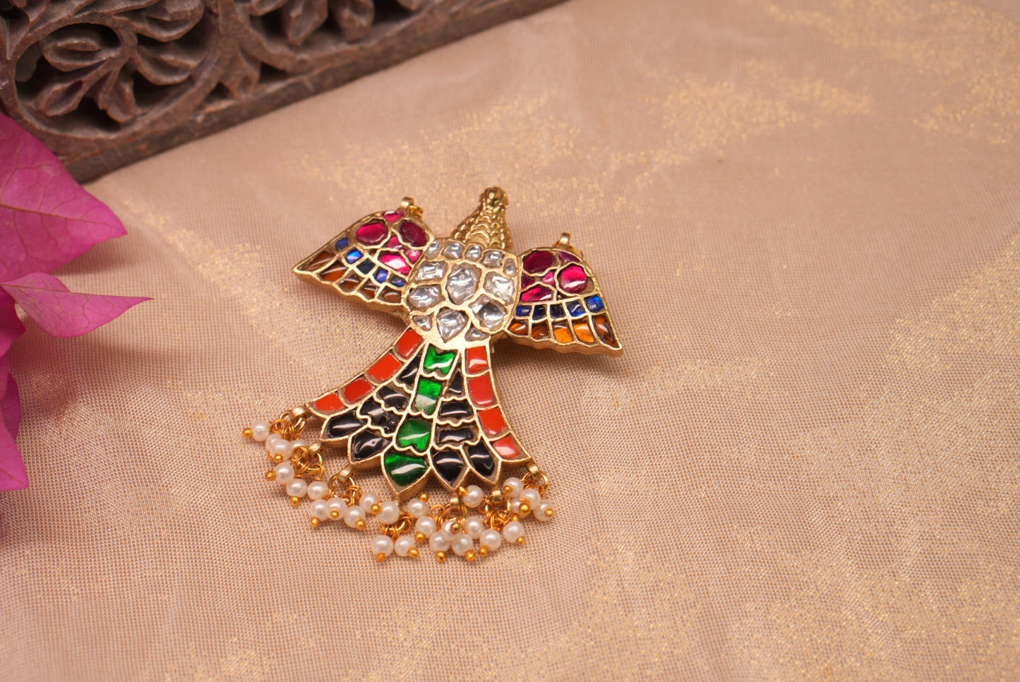 Kundan saree pin or Kundan Bird brooch (8-1)(A)