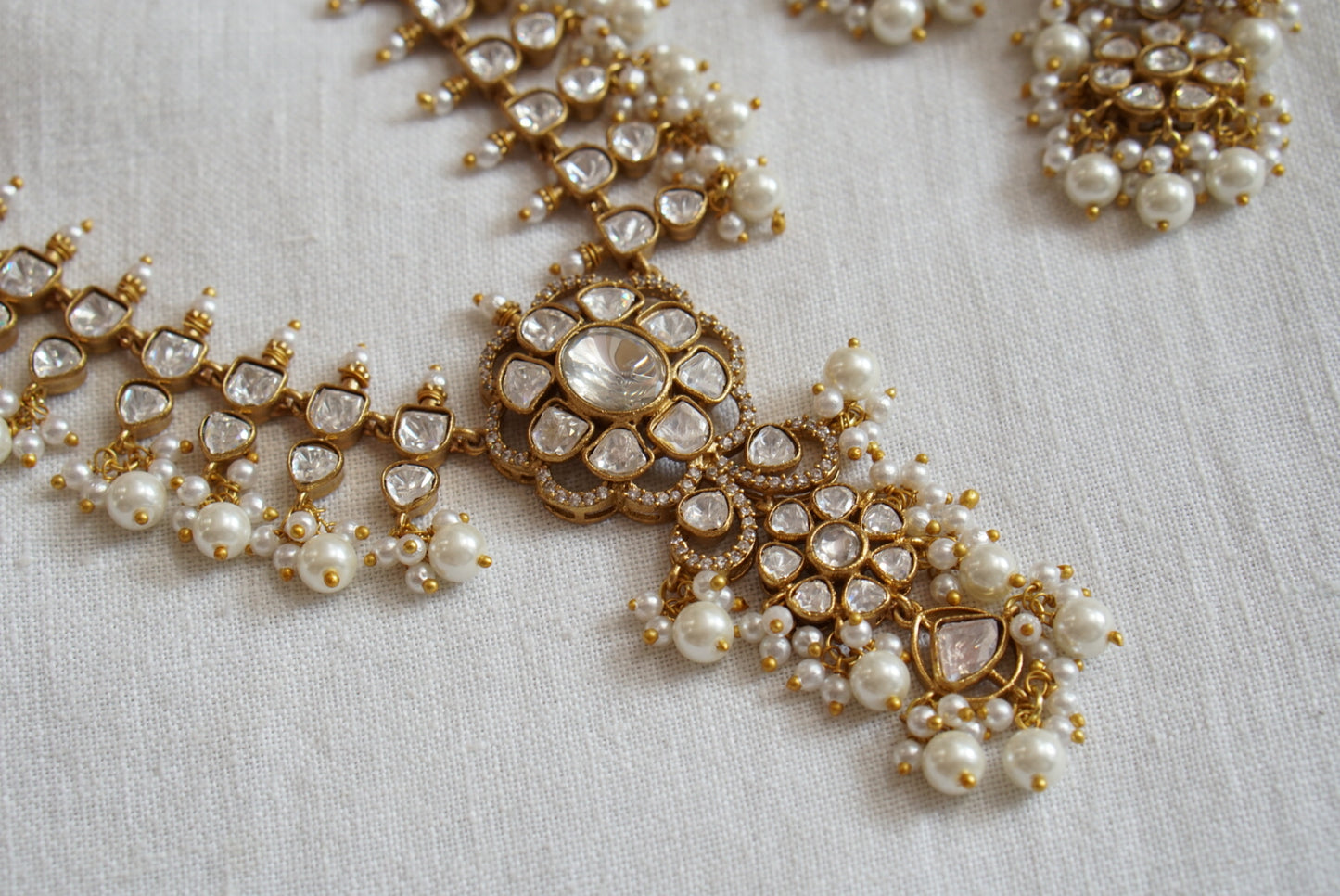 Polki Necklace set (4-7925)(B)(MADE ON ORDER 15-20DAYS)