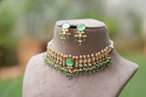 Kundan choker set (4-6321)(R)(preorder)