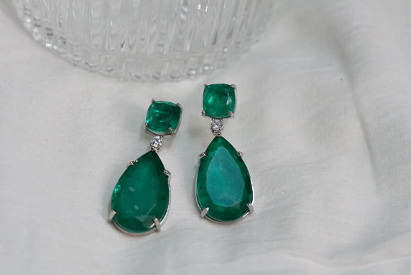 Green stone  earrings (1-3516)(B)