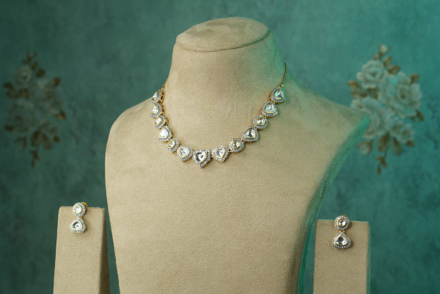 Polki Necklace Set (4-8936)(A)