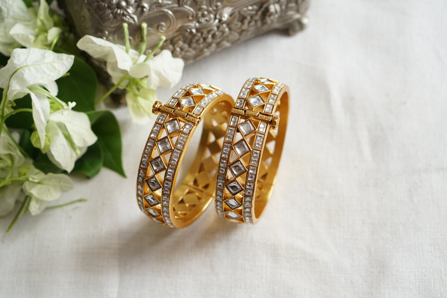 Kundan Stone Bangle (3-502)(R) Openable