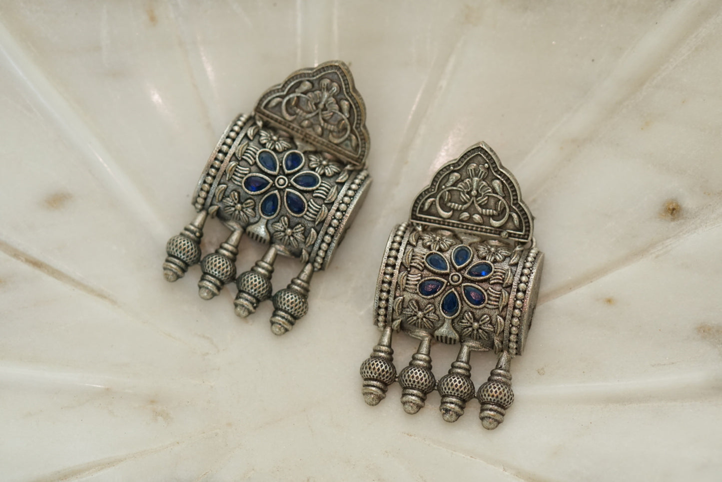 Oxidised earring (1-2716)