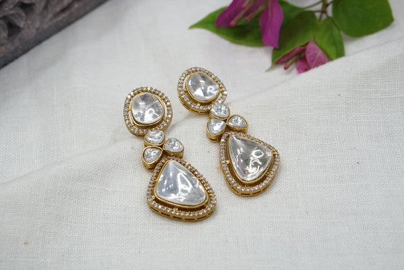 White Kundan earrings(1-3819)(B)