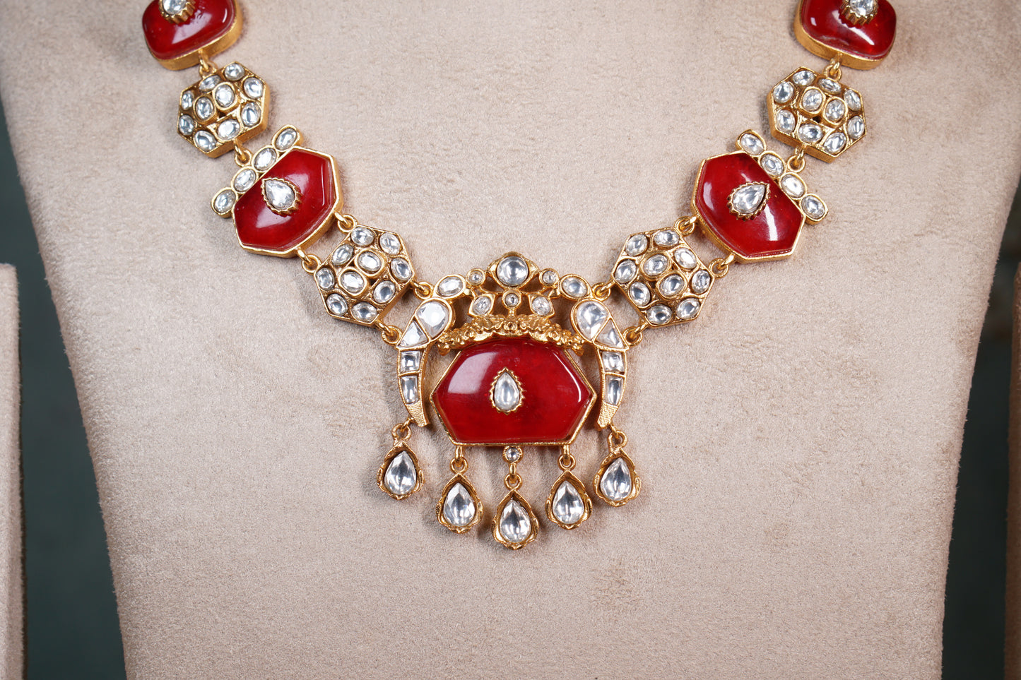 Red stone polki Necklace Set (4-8405)(EX) (offer piece)