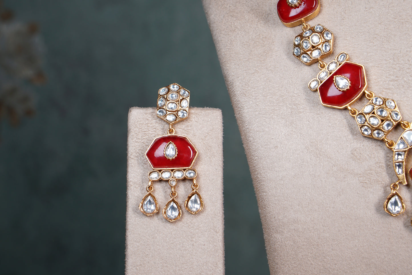 Red stone polki Necklace Set (4-8405)(EX) (offer piece)