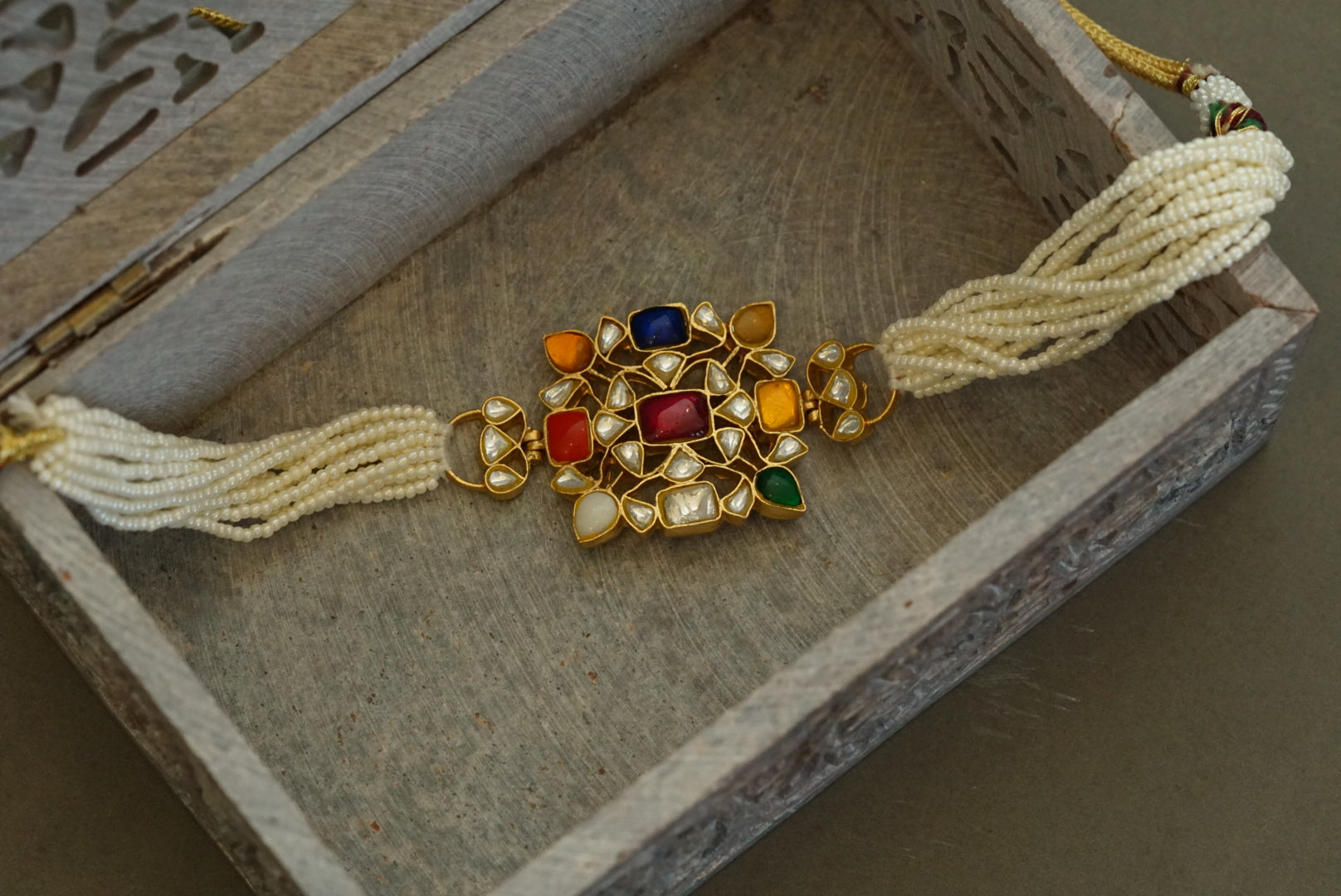 Navratan Kundan choker (4-5643)(R)(preorder) - JEWELSTYLE