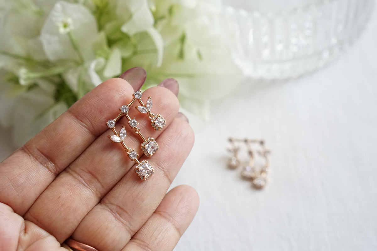 Ad Earrings (1-5526)(Ex)