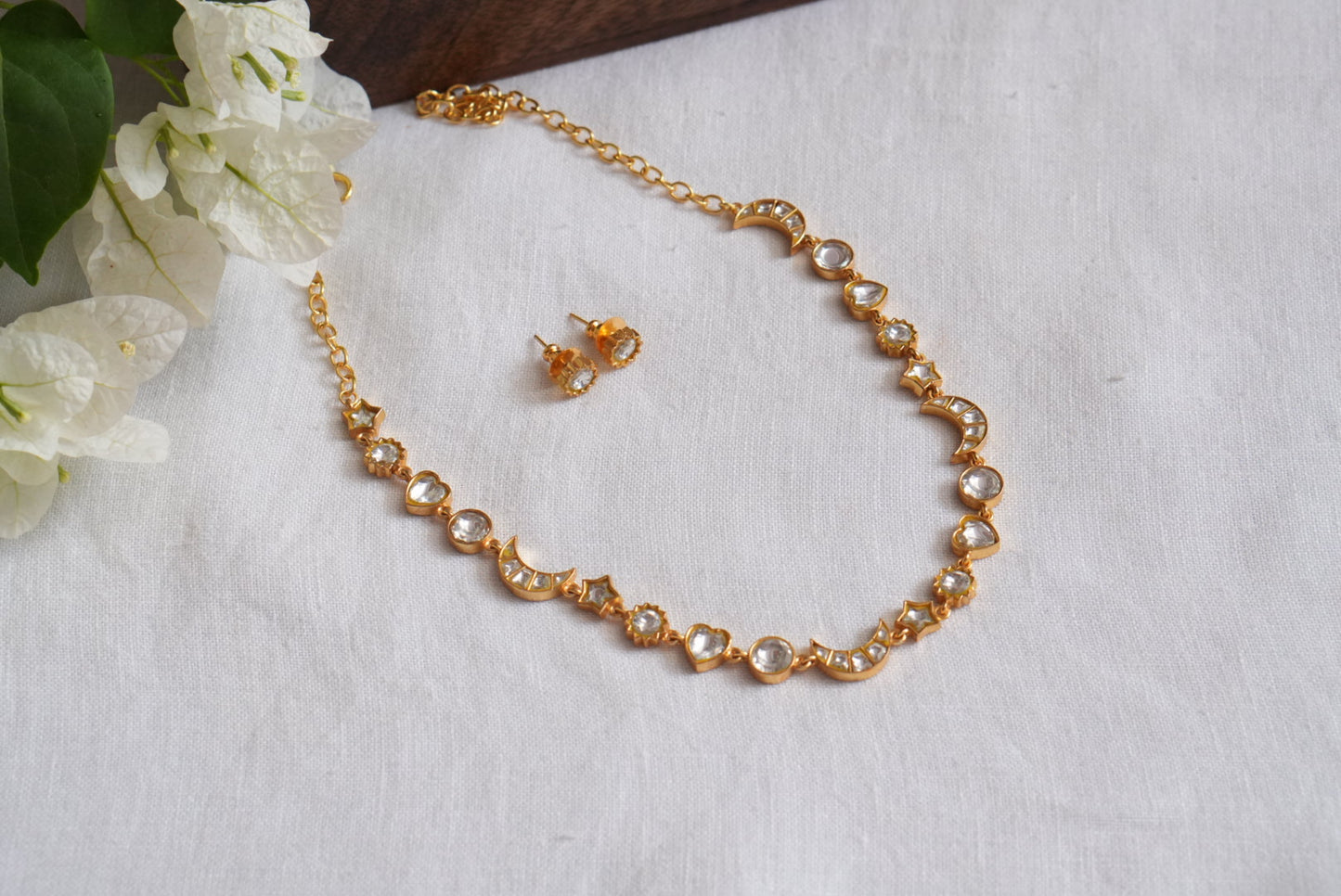 Kundan Necklace Set (4-8960)(R)