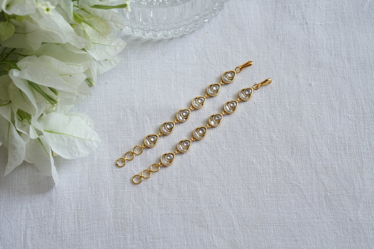 White kundan Earchain(9-433)(AK)