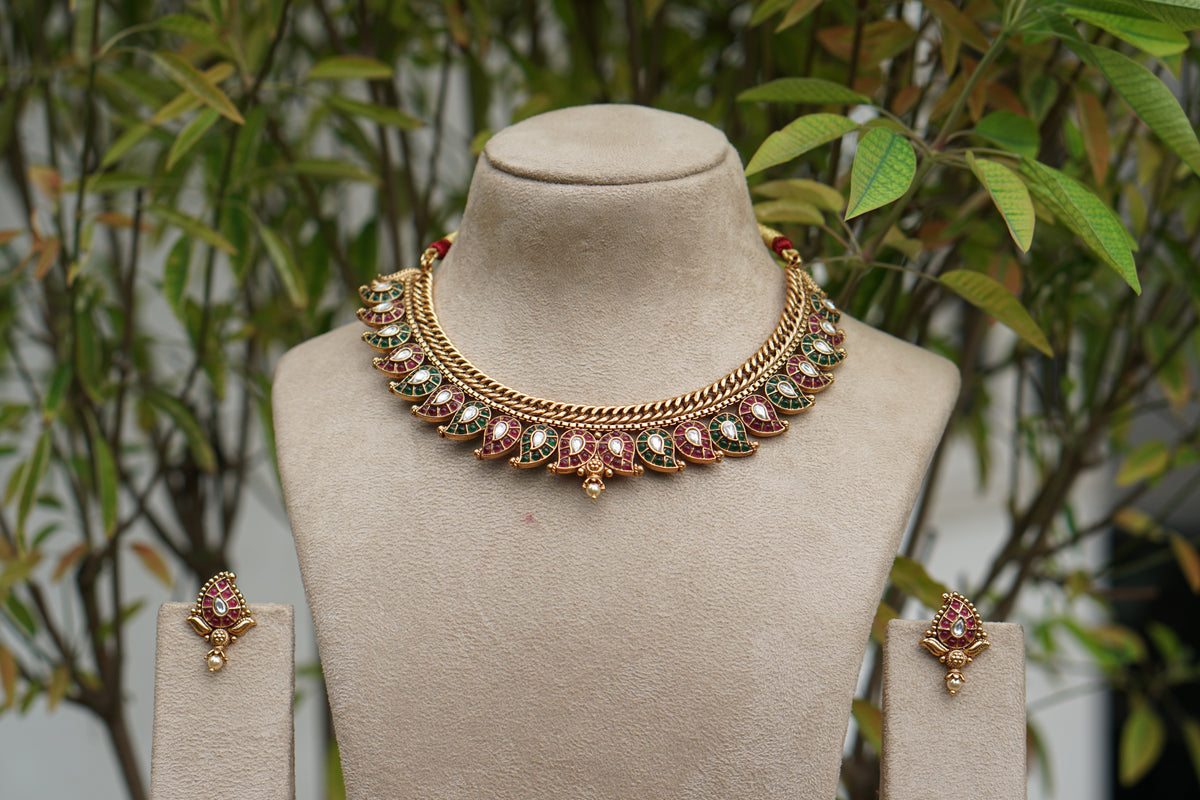 Antique Necklace Set (4-9594)(AK)