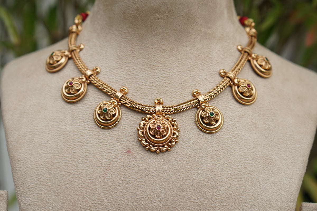 Antique Necklace Set (4-9582)(AK)
