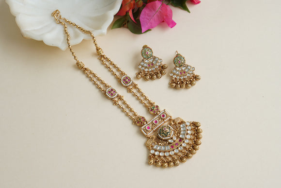 Antique Kundan Necklace Set (4-8443)(Ex)