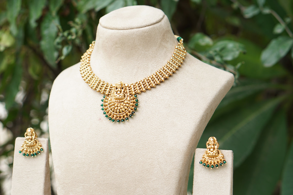 Antique Necklace Set (4-9583)(AK)