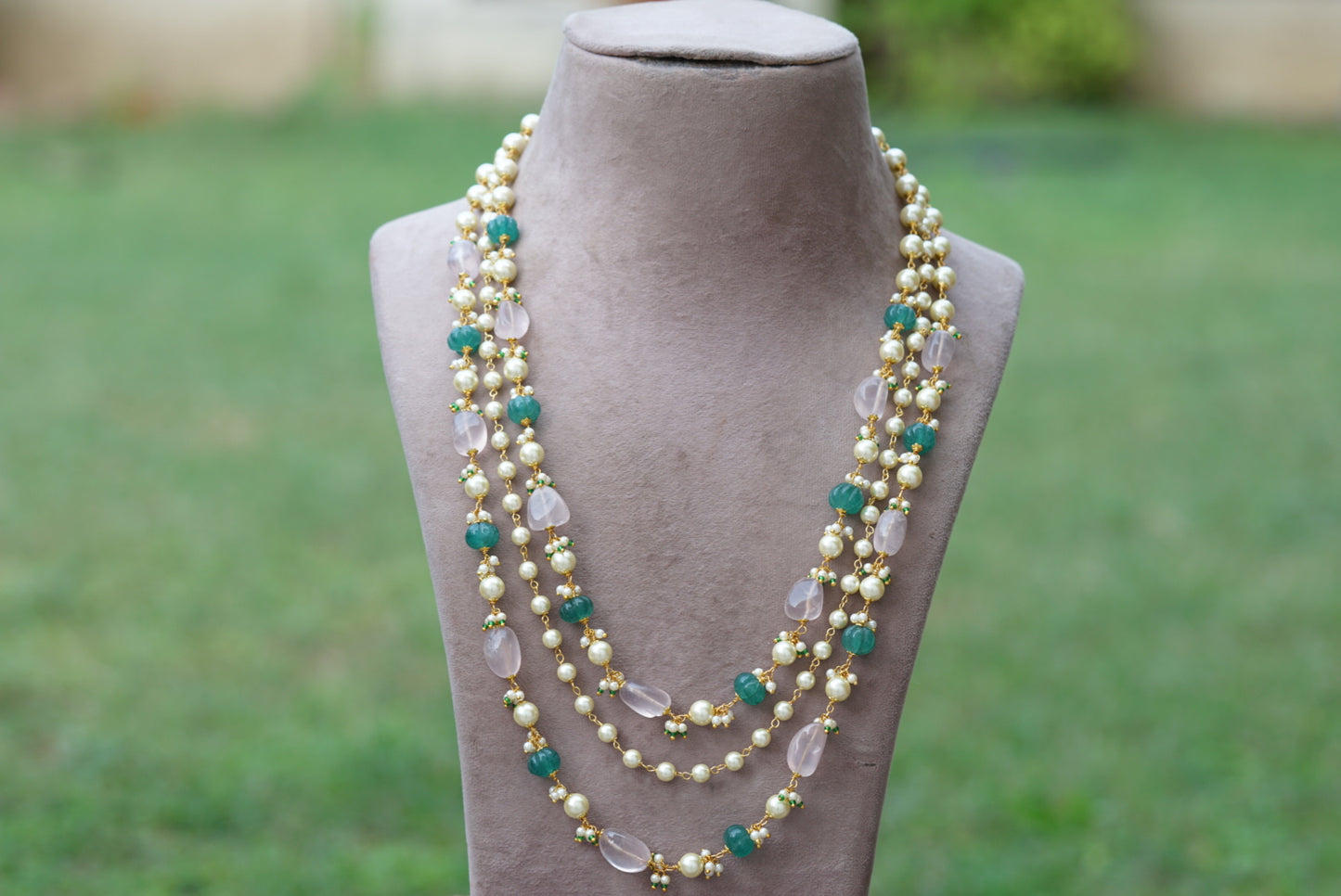 BEADS NECKLACE (4-6411)(N)