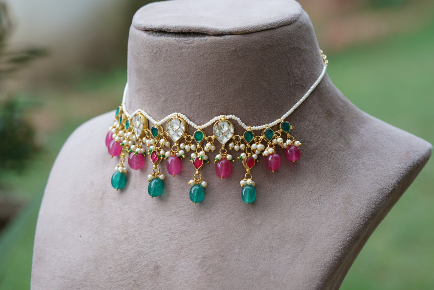 KUNDAN BEADS NECKLACE (4-6408)(N)