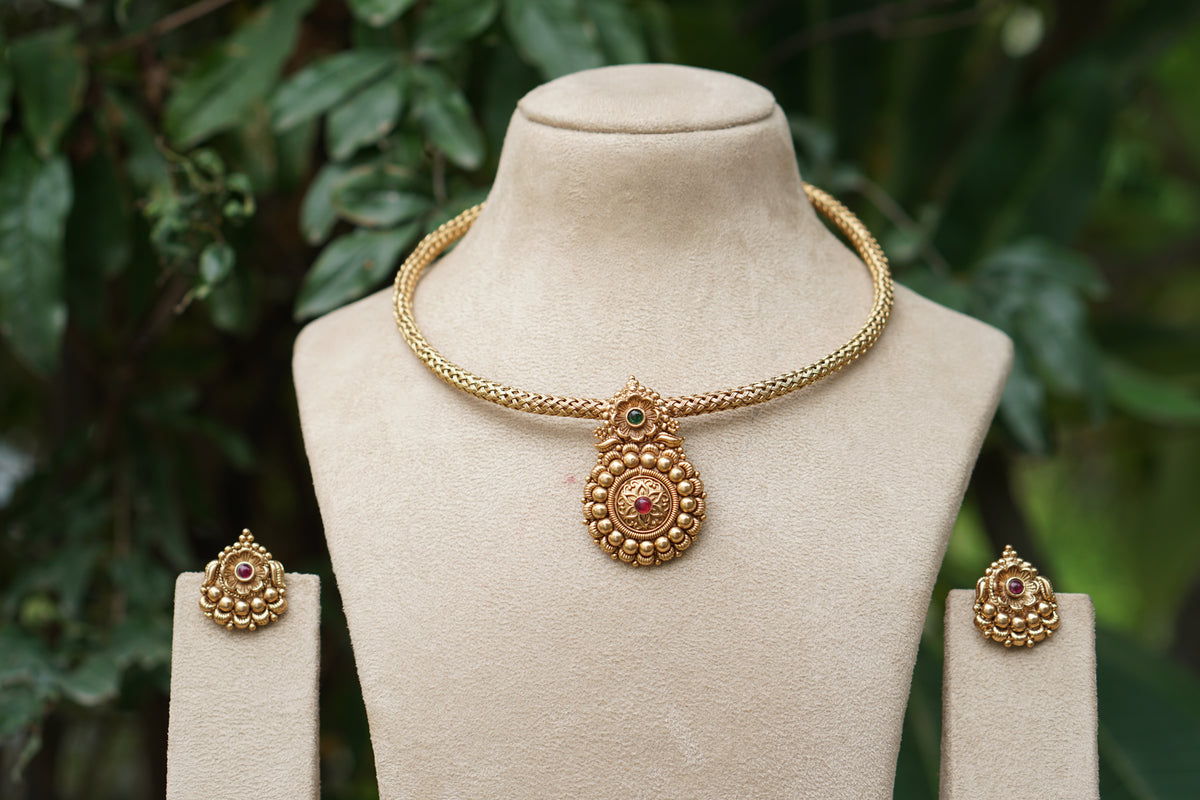 Antique Necklace Set (4-9591)(AK)