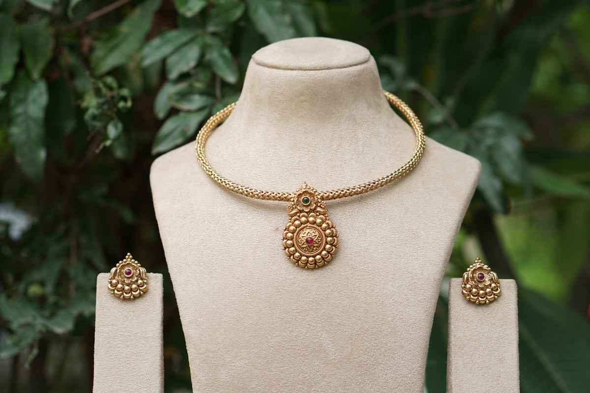 Antique Necklace Set (4-9591)(AK)