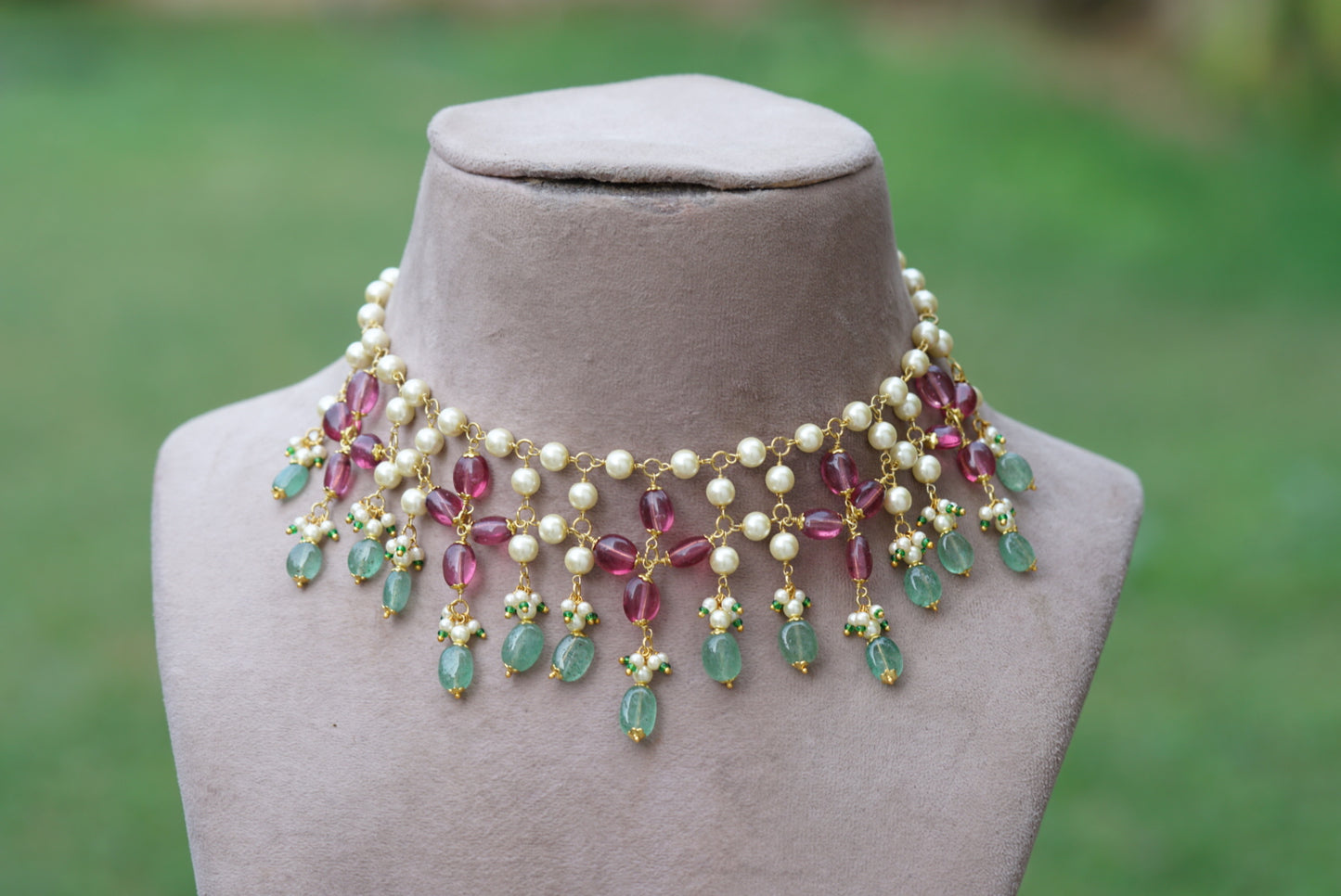 BEADS NECKLACE (4-6404)(N)
