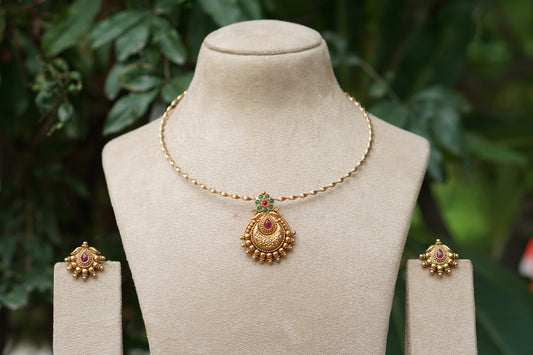 Antique Necklace Set (4-9590)(AK)