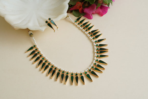 Kundan Necklace Set (4-8445)(R)