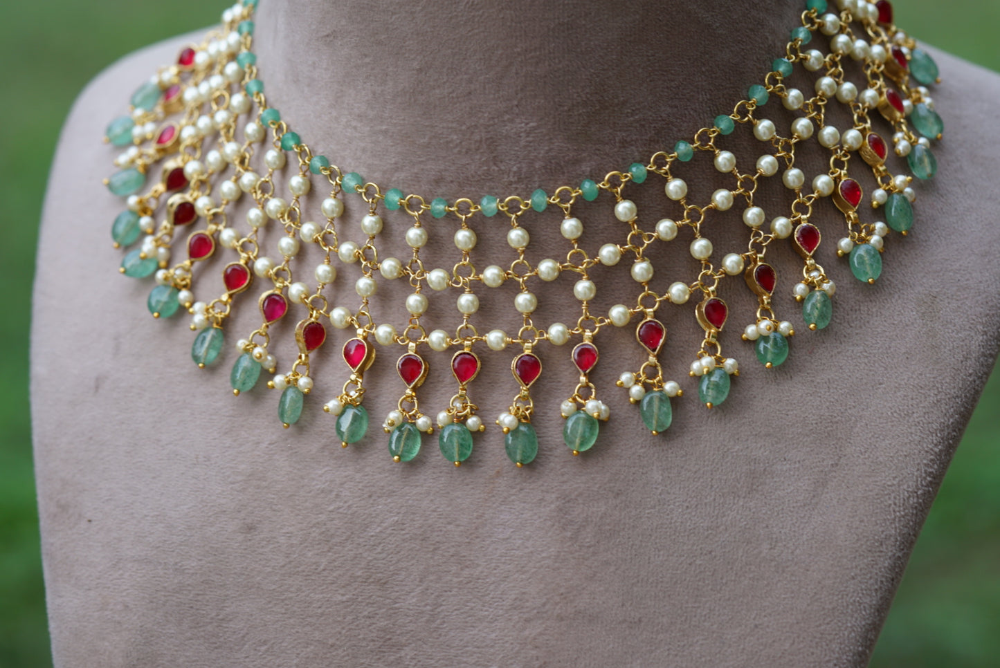 KUNDAN BEADS NECKLACE (4-6403)(N)