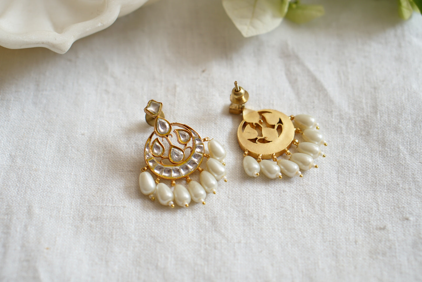 White kundan earrings (1-4046) (R)(preorder) - JEWELSTYLE