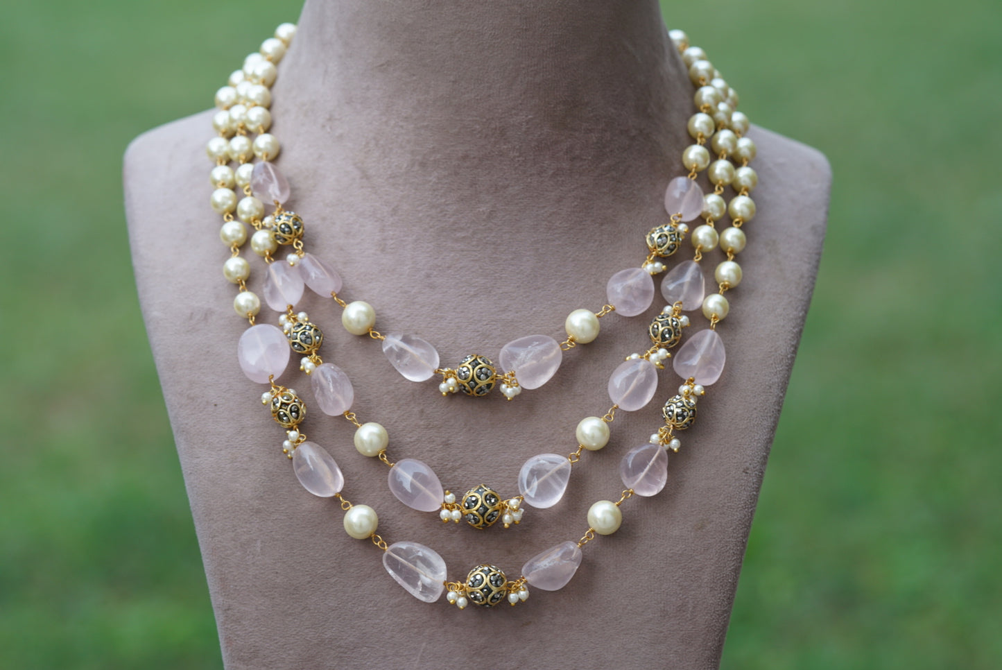 BEADS NECKLACE (4-6394)(N)