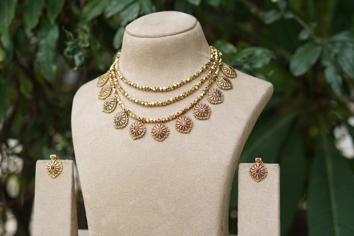 Antique Necklace Set (4-9588)(AK)