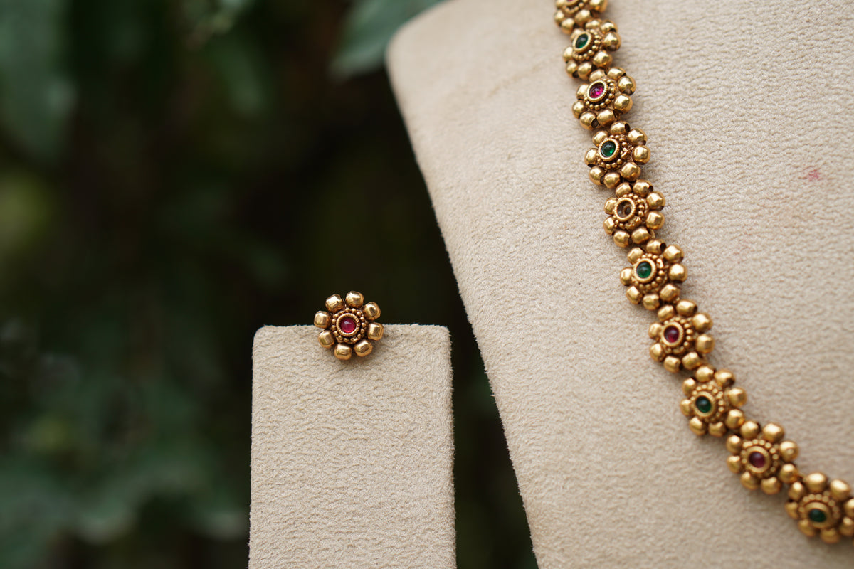 Antique Necklace Set (4-9579)(AK)