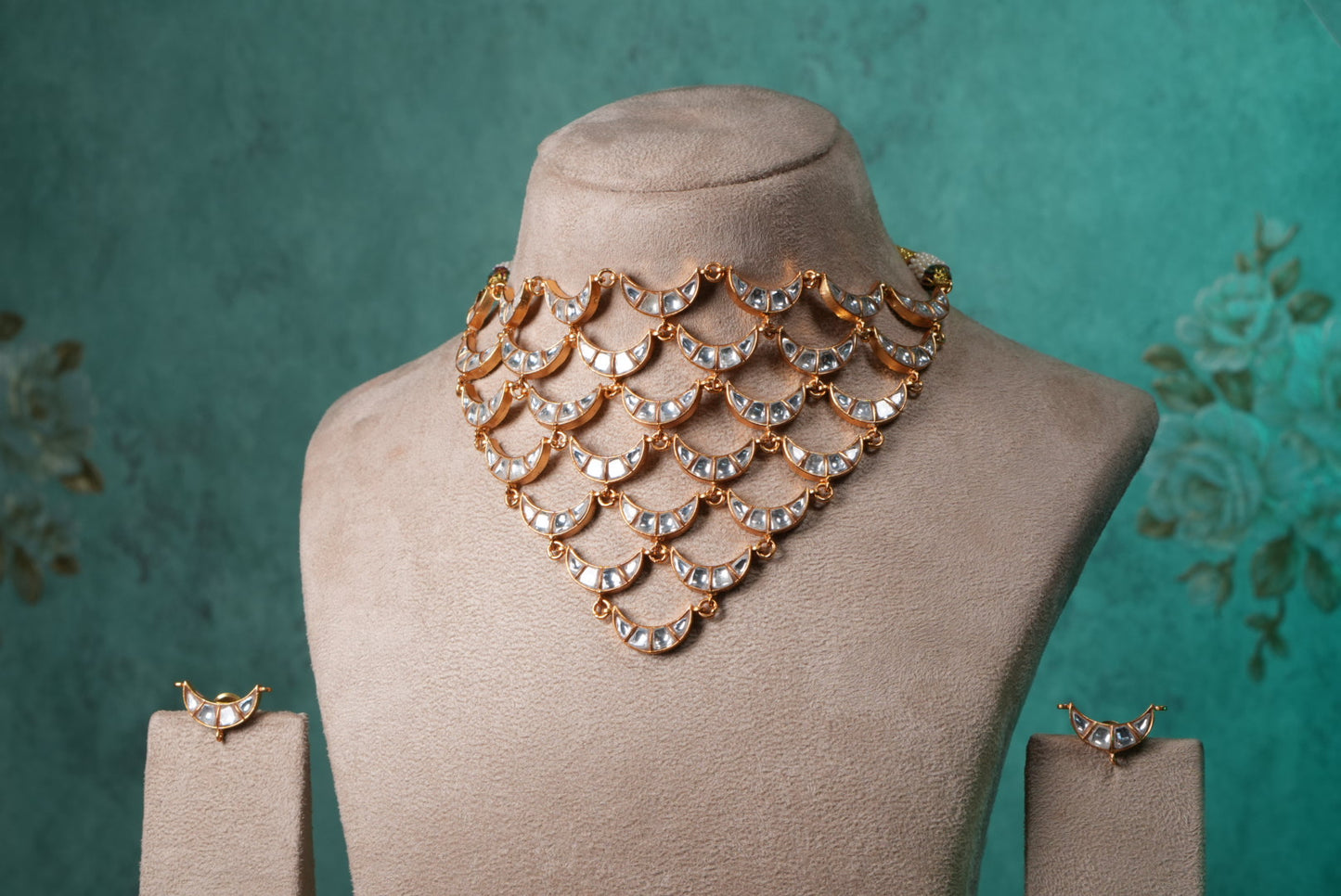 White chand Kundan choker set (4-8968)(R) (Preorder) - JEWELSTYLE