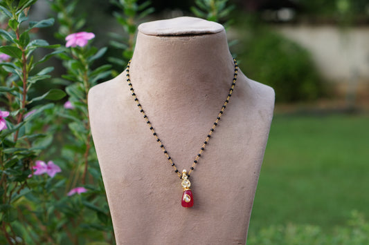 Red Black Beads pendant chain(4-9609)N)